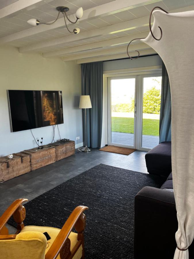 Vinkelaar 11 Villa Terschuur Eksteriør billede